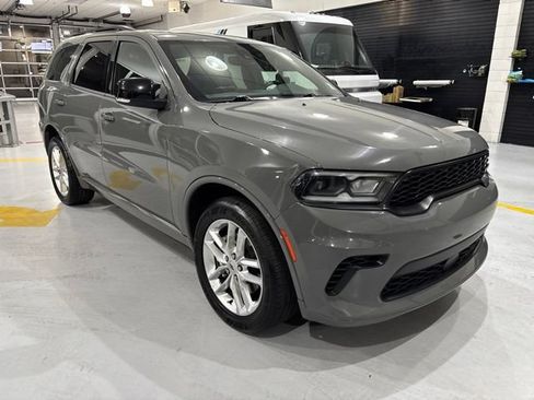 Used 2024 Dodge Durango GT AWD/4WD image 8
