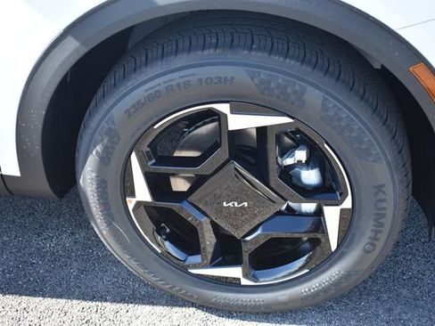 New 2026 Kia Sportage EX AWD/4WD image 12