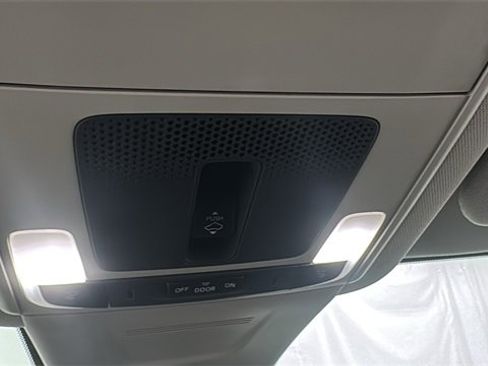 Used 2023 Honda CR-V EX-L image 31