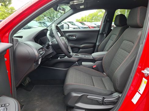 Used 2025 Honda HR-V Sport image 13