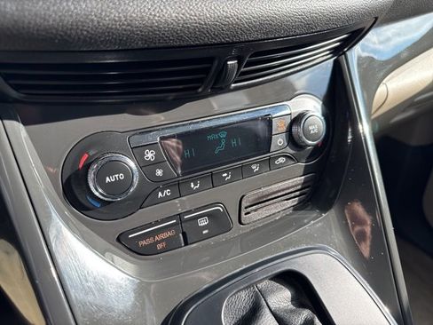 Used 2016 Ford Escape Titanium image 22