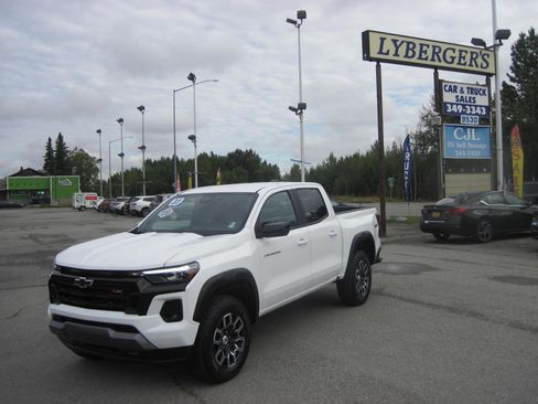 Used 2023 Chevrolet Colorado Z71 w/ Z71 Convenience Package 2 image 1