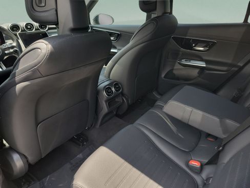 Certified 2026 Mercedes-Benz GLC 300 image 10