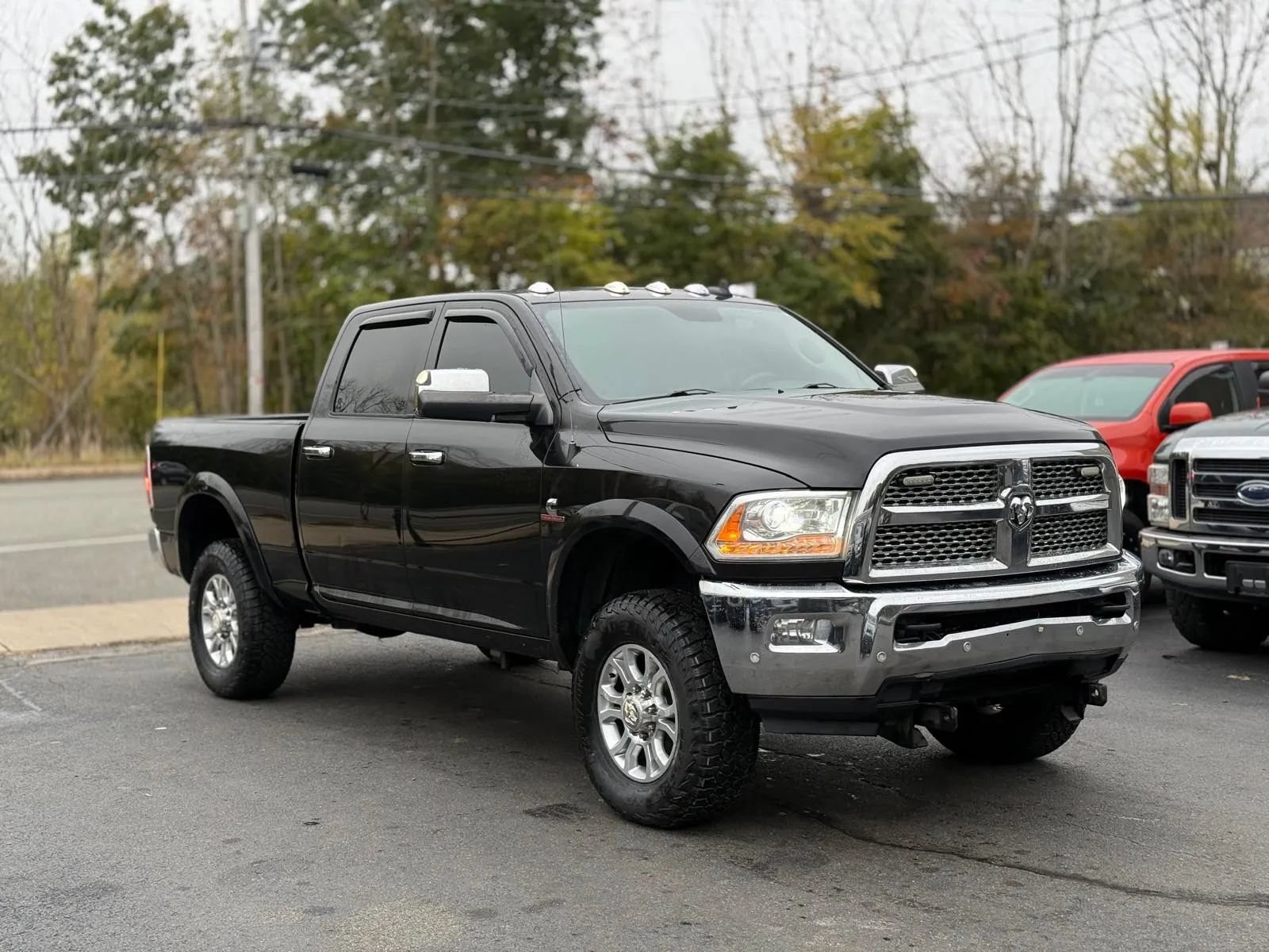 Used 2016 RAM 2500 Laramie w/ Convenience Group AWD/4WD image 4