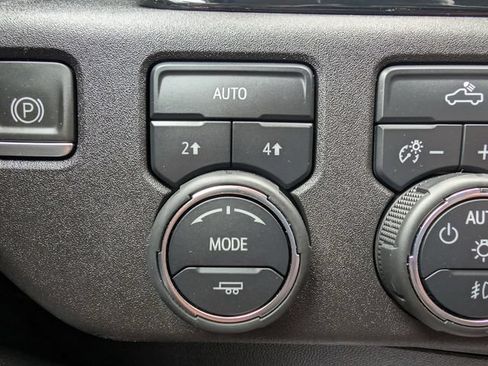 Used 2023 Chevrolet Silverado 1500 RST w/ Rally Edition AWD/4WD image 24