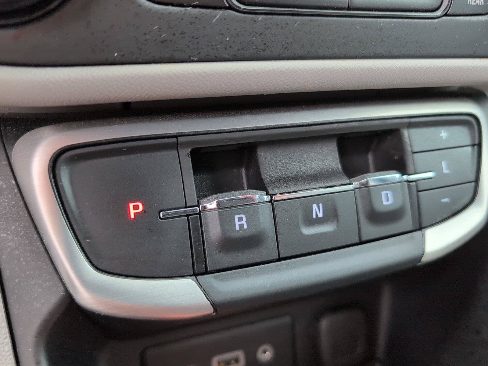 Certified 2024 GMC Terrain SLE FWD image 22