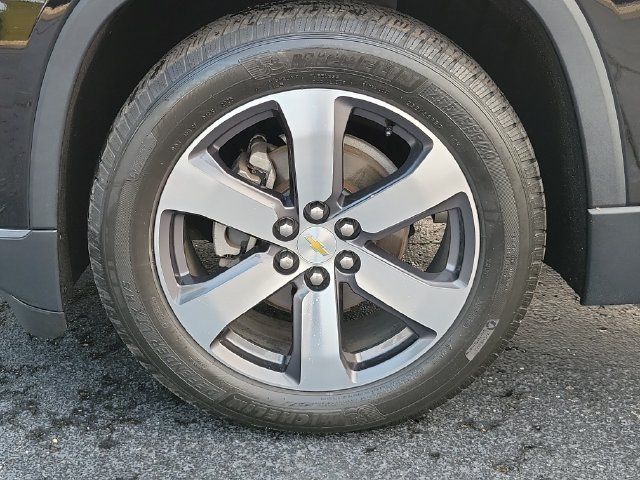 Used 2018 Chevrolet Traverse LT AWD/4WD image 6