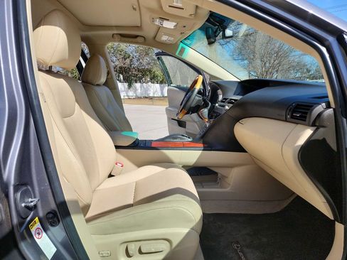 Used 2012 Lexus RX 350 FWD w/ Premium Pkg image 37