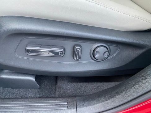 Used 2025 Honda CR-V EX-L image 21