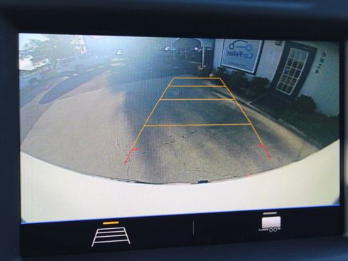 Used 2020 Chevrolet Silverado 1500 Custom Trail Boss w/ Custom Convenience Package image 12