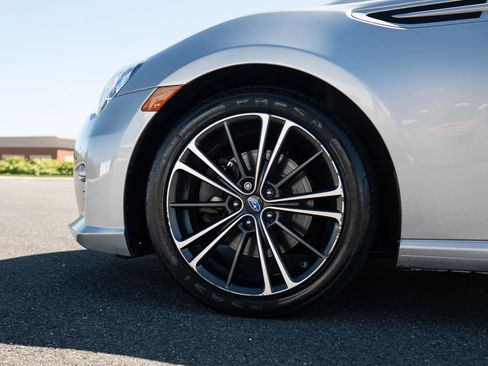 Used 2014 Subaru BRZ Premium RWD image 11