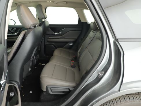 Used 2024 Lincoln Corsair FWD w/ Equipment Group 101A image 18