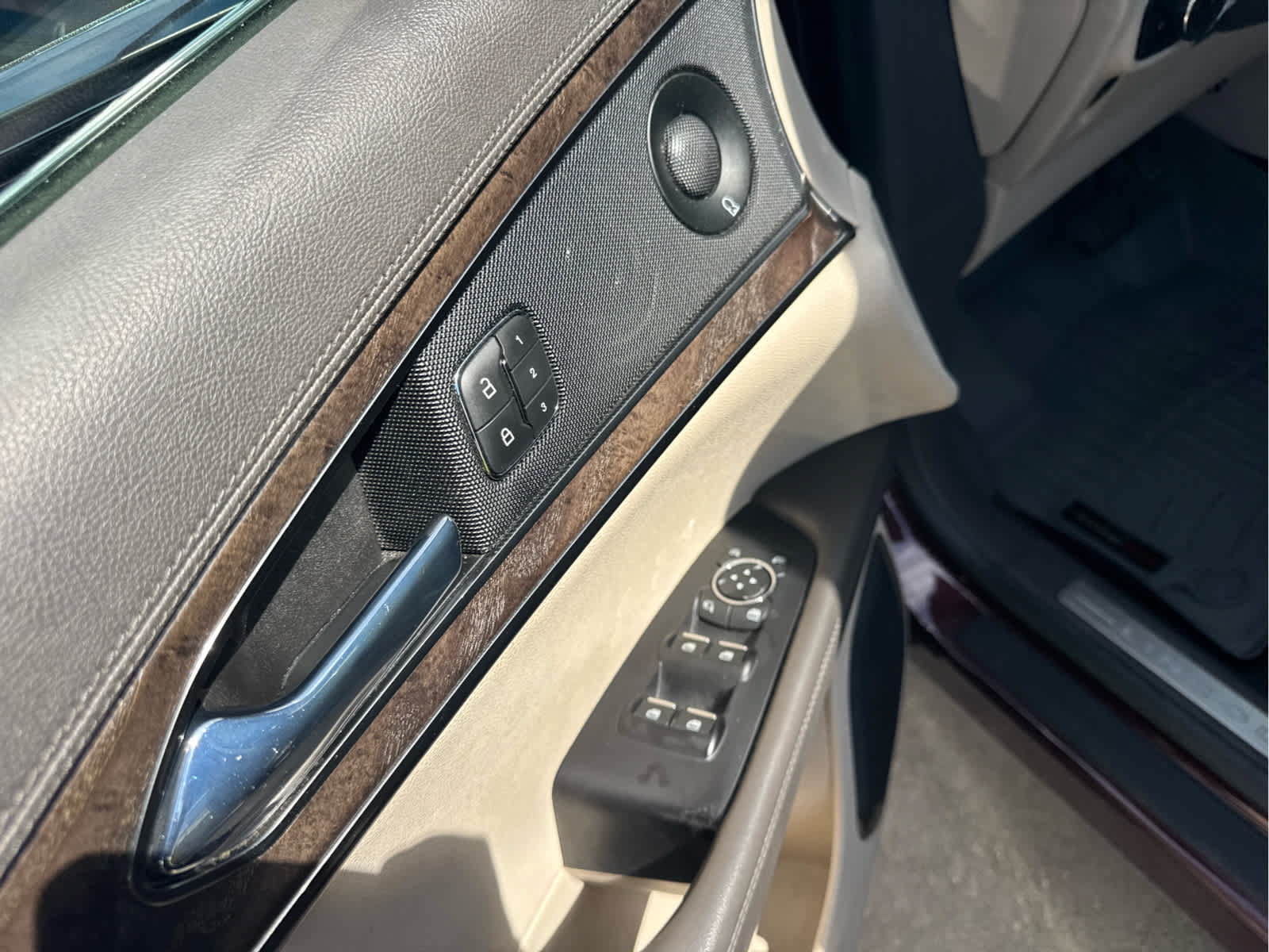 Used 2020 Lincoln Nautilus Reserve w/ Equipment Group 201A AWD/4WD image 7