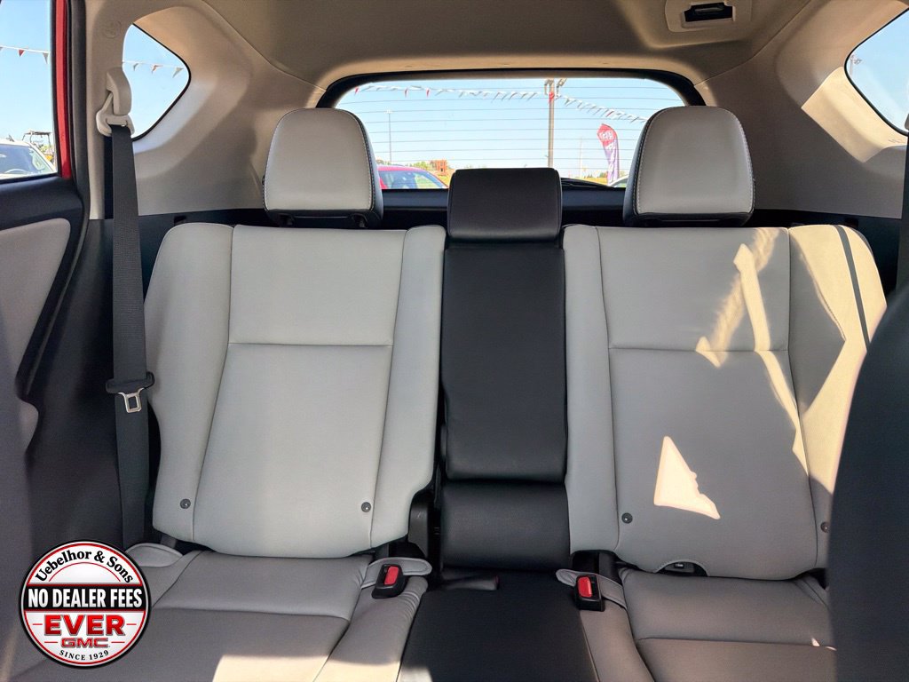 Used 2017 Toyota RAV4 Limited FWD image 20