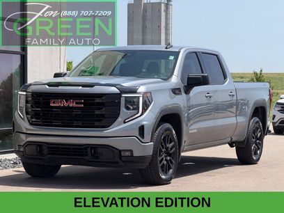 Used 2025 GMC Sierra 1500 Elevation