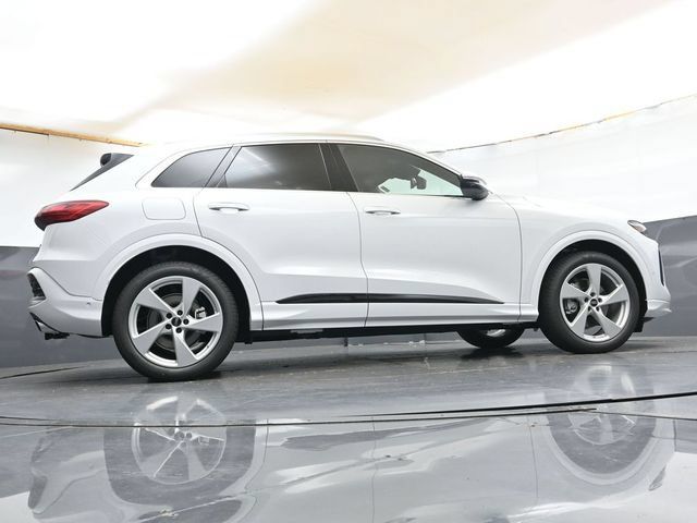 New 2026 Audi Q5 Prestige AWD/4WD image 43