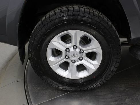 Used 2019 Toyota 4Runner SR5 Premium AWD/4WD image 57