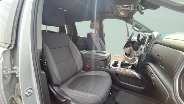 Used 2022 Chevrolet Silverado 1500 LT Trail Boss w/ LPO, Dark Essentials Package AWD/4WD image 26