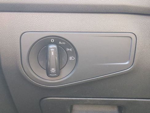 Used 2019 Volkswagen Tiguan S w/ Driver Assistance Package image 14