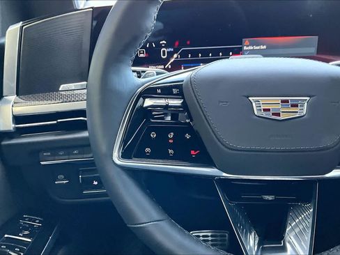 Used 2025 Cadillac Escalade V w/ LPO, ONYX Package image 23