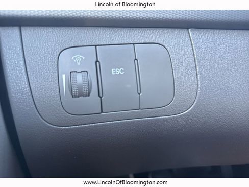 Used 2010 Hyundai Sonata GLS image 48