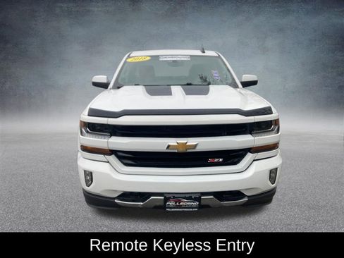 Used 2018 Chevrolet Silverado 1500 LT w/ All Star Edition image 10