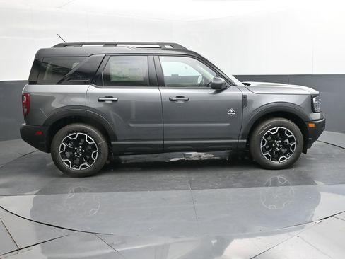 New 2025 Ford Bronco Sport Outer Banks image 6