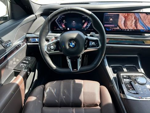 Used 2026 BMW 740i xDrive AWD/4WD image 17