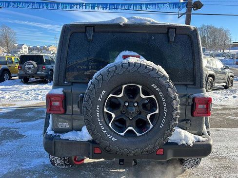 Used 2023 Jeep Wrangler Unlimited Rubicon w/ Steel Bumper Group image 4