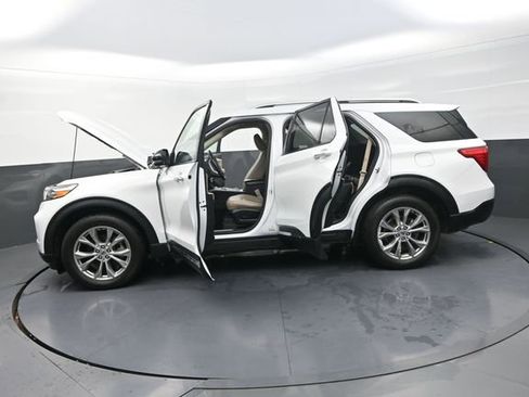 Used 2021 Ford Explorer Limited w/ Equipment Group 301A image 20