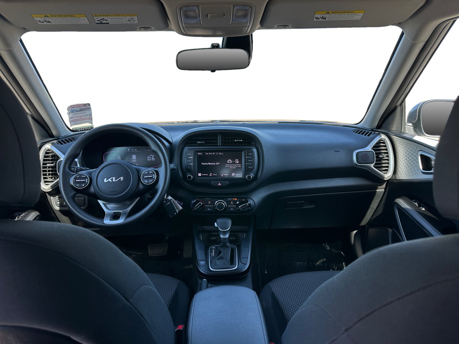 Used 2024 Kia Soul LX w/ LX Technology Package FWD image 10