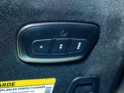 Used 2023 Jeep Grand Cherokee L Overland image 18