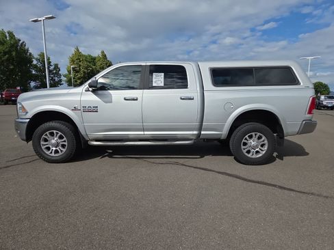 Used 2016 RAM 2500 Laramie AWD/4WD image 11