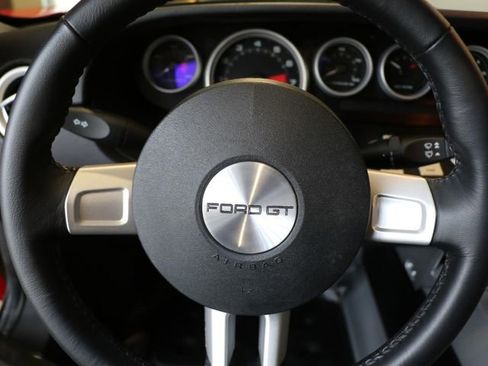Used 2005 Ford GT image 27