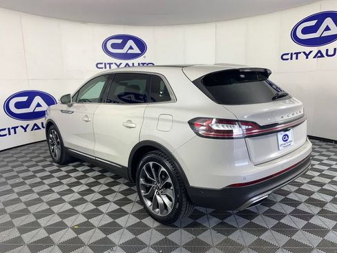 Used 2021 Lincoln Nautilus Reserve w/ Equipment Group 201A FWD image 5