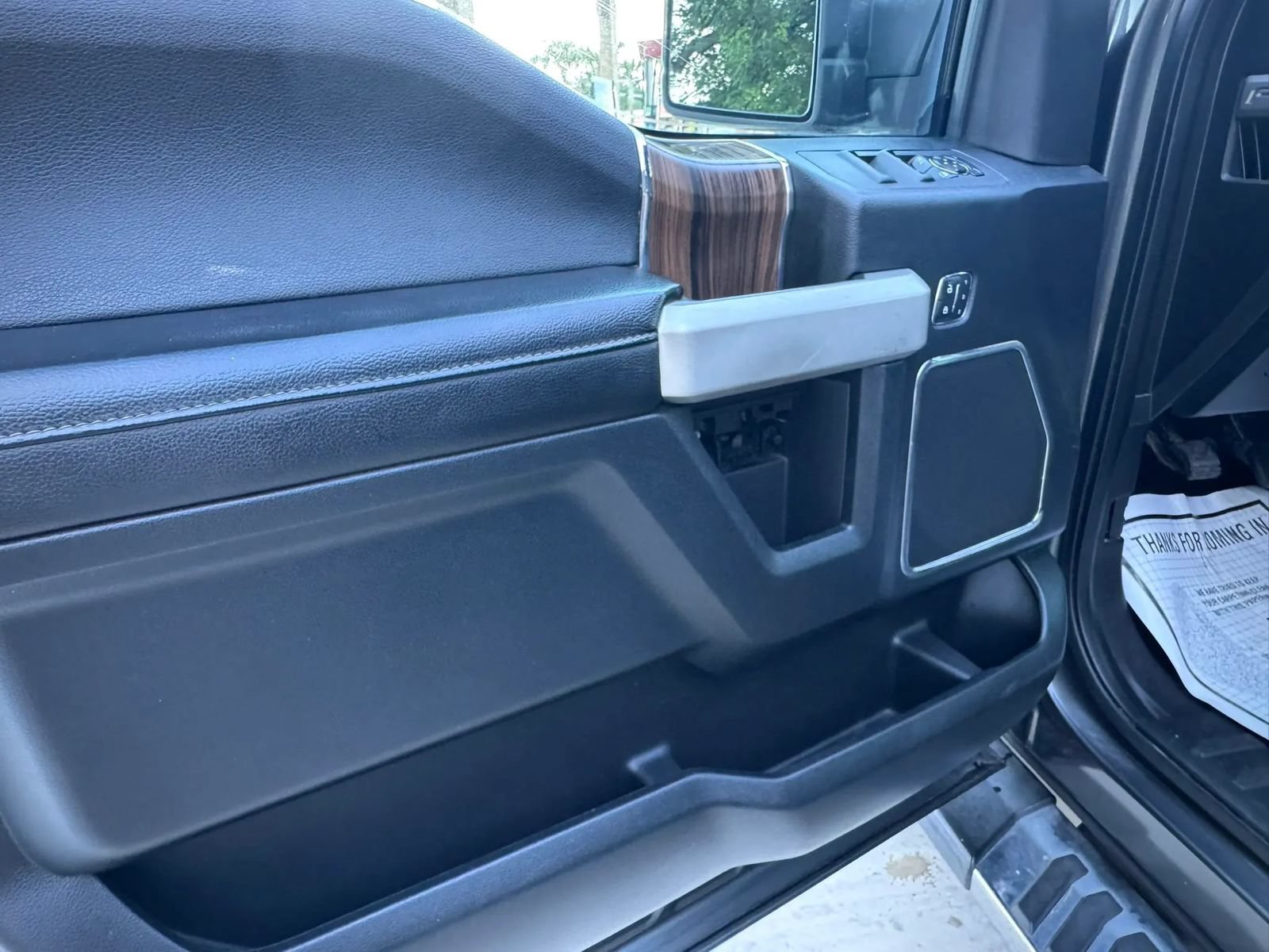 Used 2015 Ford F150 Lariat w/ Equipment Group 502A Luxury AWD/4WD image 51