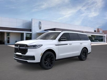 New 2026 Lincoln Navigator Reserve w/ Jet Appearance Package