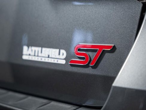 Used 2022 Ford Explorer ST w/ Equipment Group 401A image 7