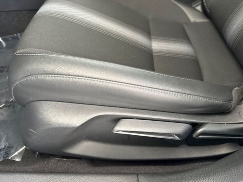 Certified 2025 Honda Civic Sport image 14