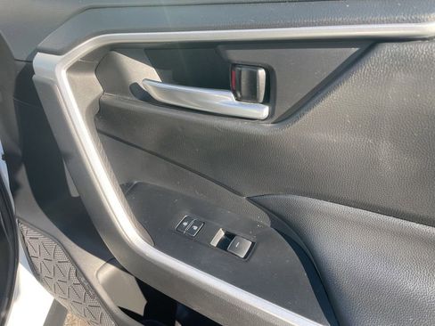Used 2023 Toyota RAV4 XLE image 37