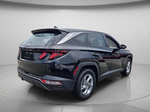 Certified 2023 Hyundai Tucson SE FWD image 8