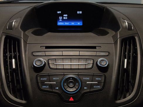 Used 2018 Ford Escape SE image 25