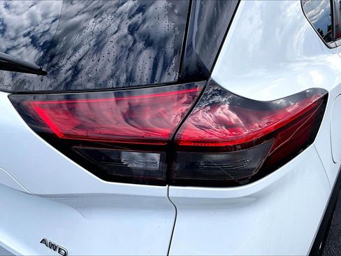 Used 2022 Nissan Rogue S AWD/4WD image 28