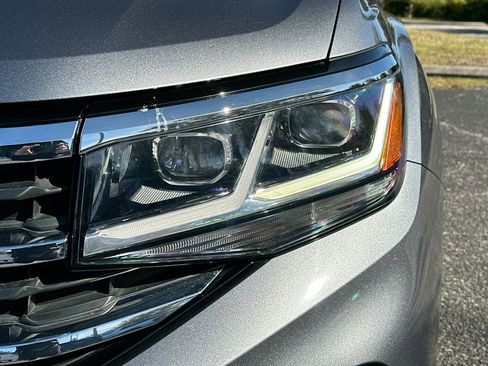 Used 2022 Volkswagen Atlas SE image 7