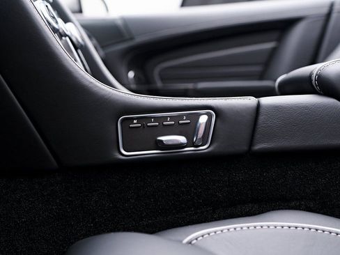 Used 2016 Aston Martin DB9 GT image 57