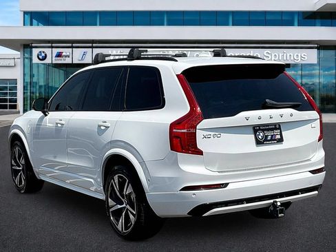 Used 2022 Volvo XC90 T8 R-Design w/ Advanced Package AWD/4WD image 4