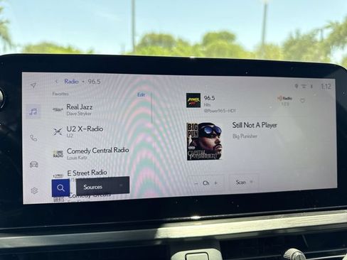 Certified 2023 Lexus UX 250h F Sport FWD image 16