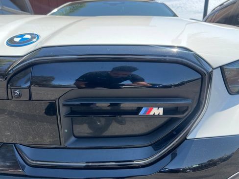 Used 2024 BMW i5 M60 w/ Premium Package AWD/4WD image 3