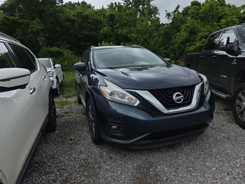 Used 2017 Nissan Murano SV FWD image 1