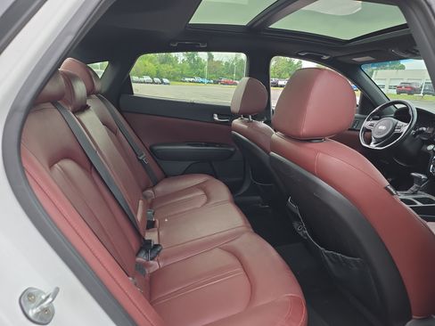 Used 2016 Kia Optima SX w/ Launch Edition Package FWD image 10
